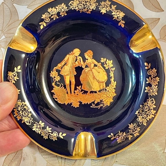 Set Of 2 Cobalt & Gold Limoges France Miniature Pitchers And Ashtray - Picture 2 of 8